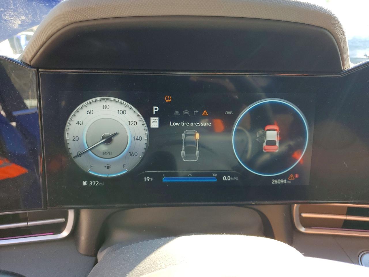 2024 HYUNDAI ELANTRA SEL photo 9