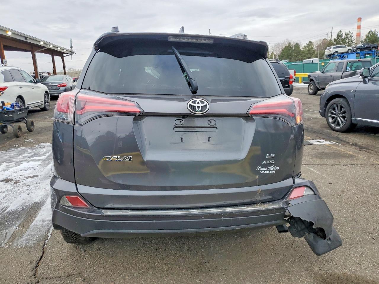 2017 TOYOTA RAV4 LE photo 11