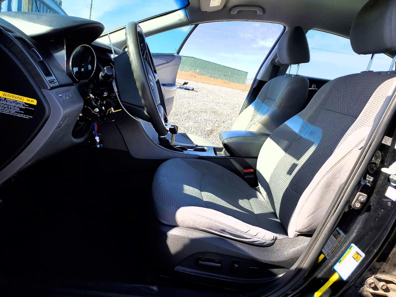 2011 HYUNDAI SONATA GLS photo 13
