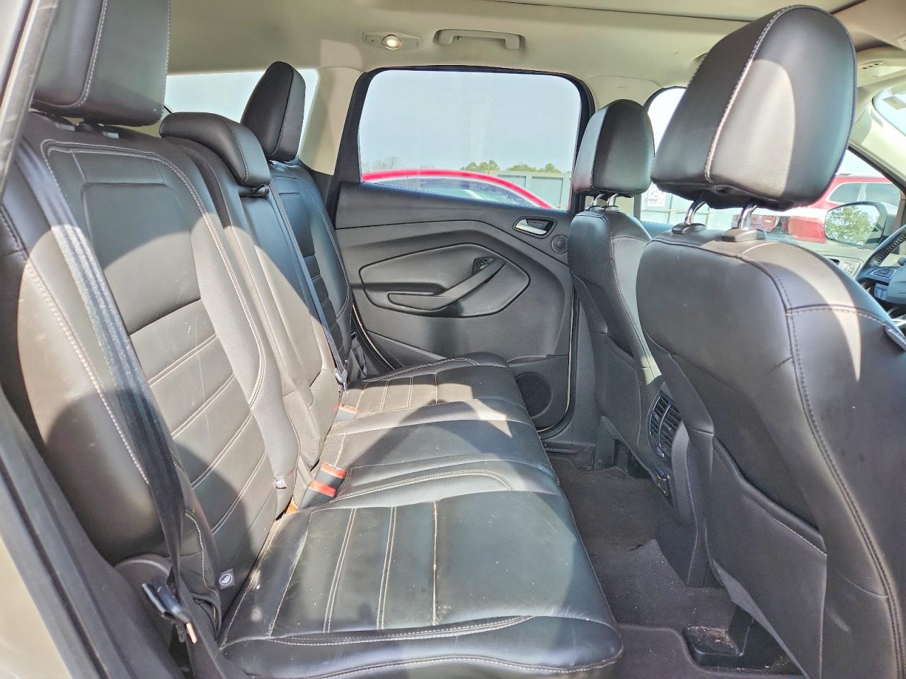 2017 FORD ESCAPE TITANIUM photo 11