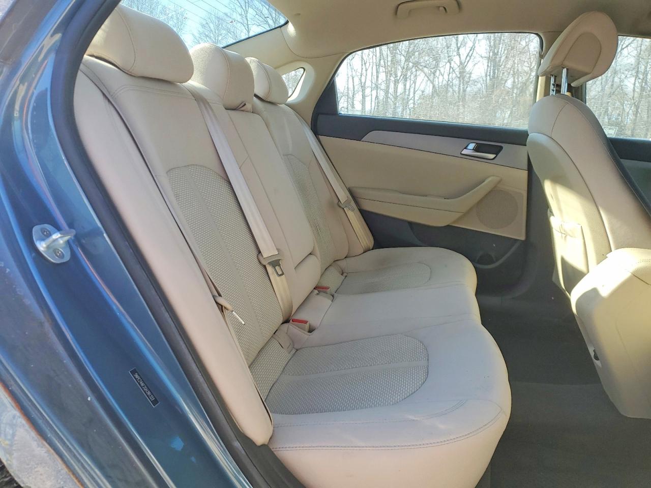 2016 HYUNDAI SONATA SE photo 19
