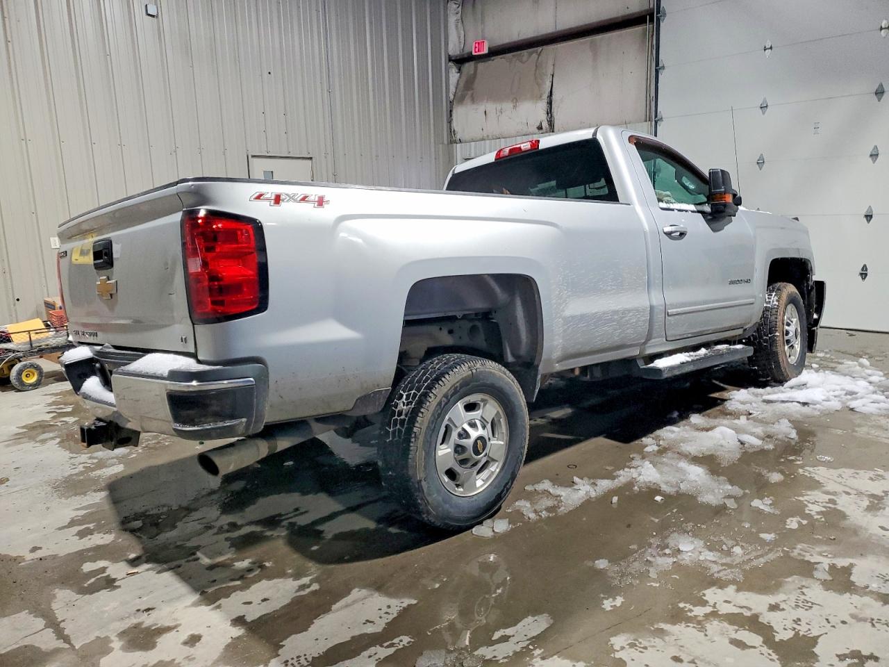 2015 CHEVROLET SILVERADO K2500 HEAVY DUTY LT photo 3