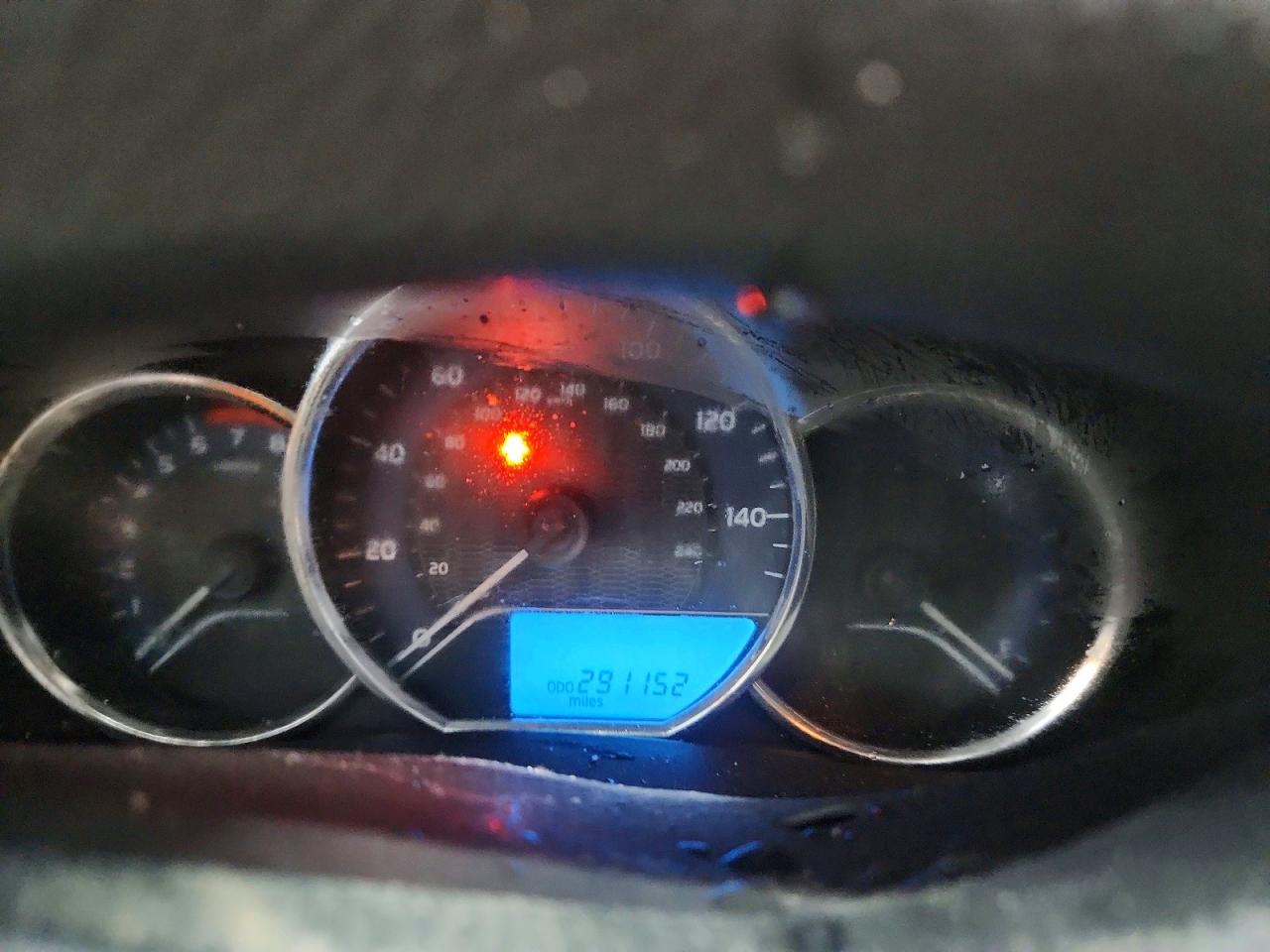 2016 TOYOTA COROLLA L photo 17