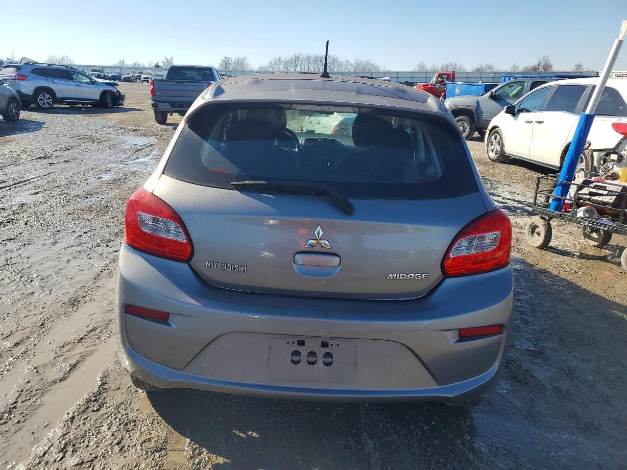 2017 MITSUBISHI MIRAGE ES photo 6