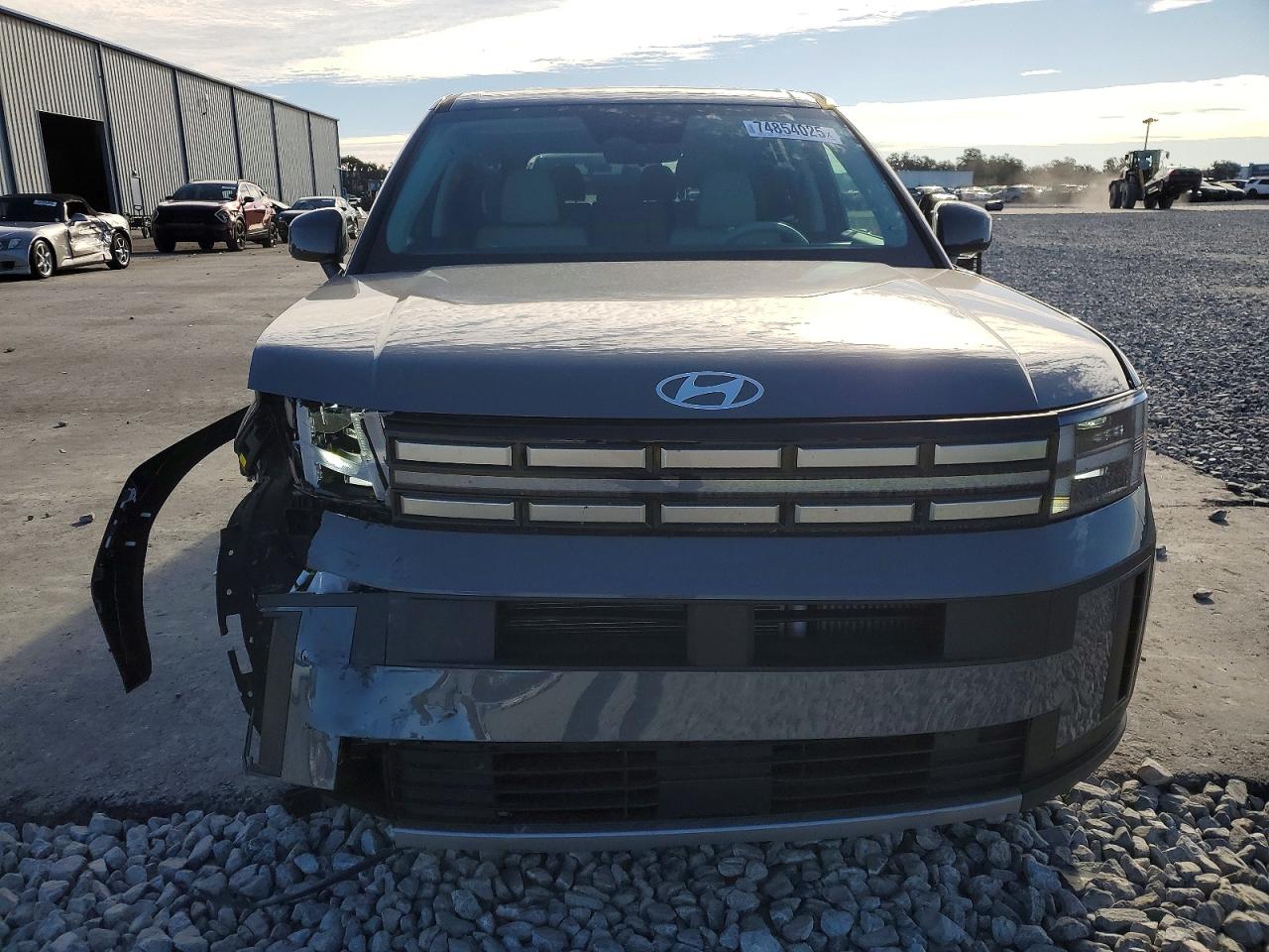 2026 HYUNDAI SANTA FE SE photo 9