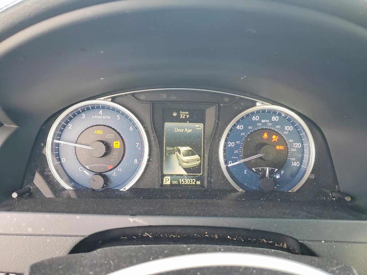 2017 TOYOTA CAMRY LE photo 25