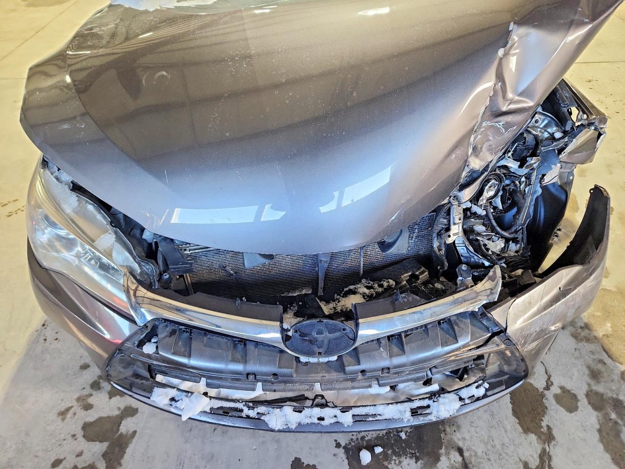 2017 TOYOTA CAMRY LE photo 31