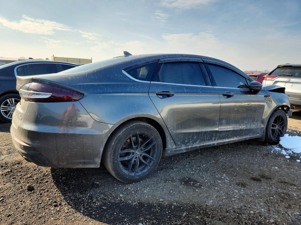 2019 FORD FUSION SE photo 7