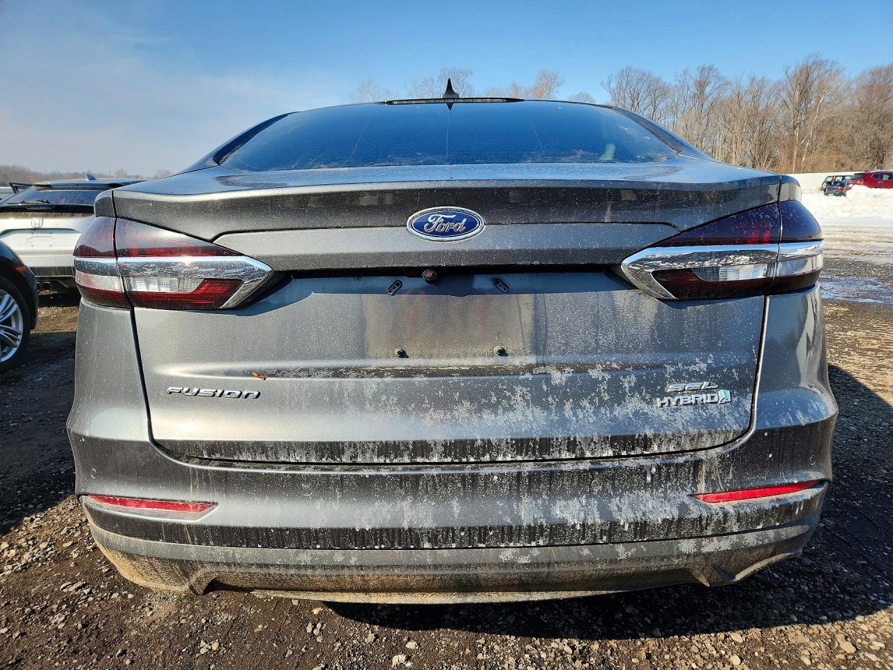 2019 FORD FUSION SE photo 16
