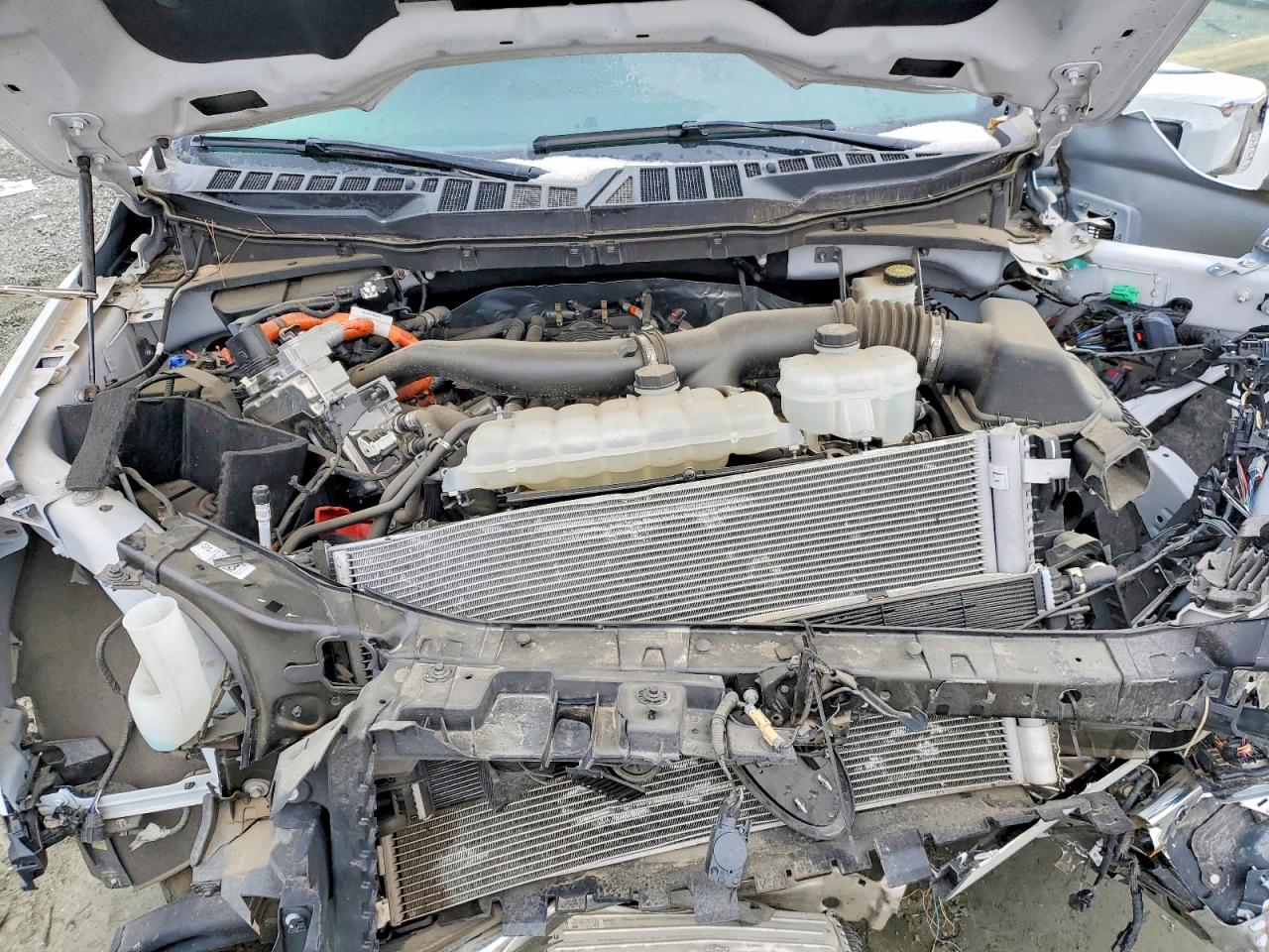 2024 FORD F150 LARIAT photo 21