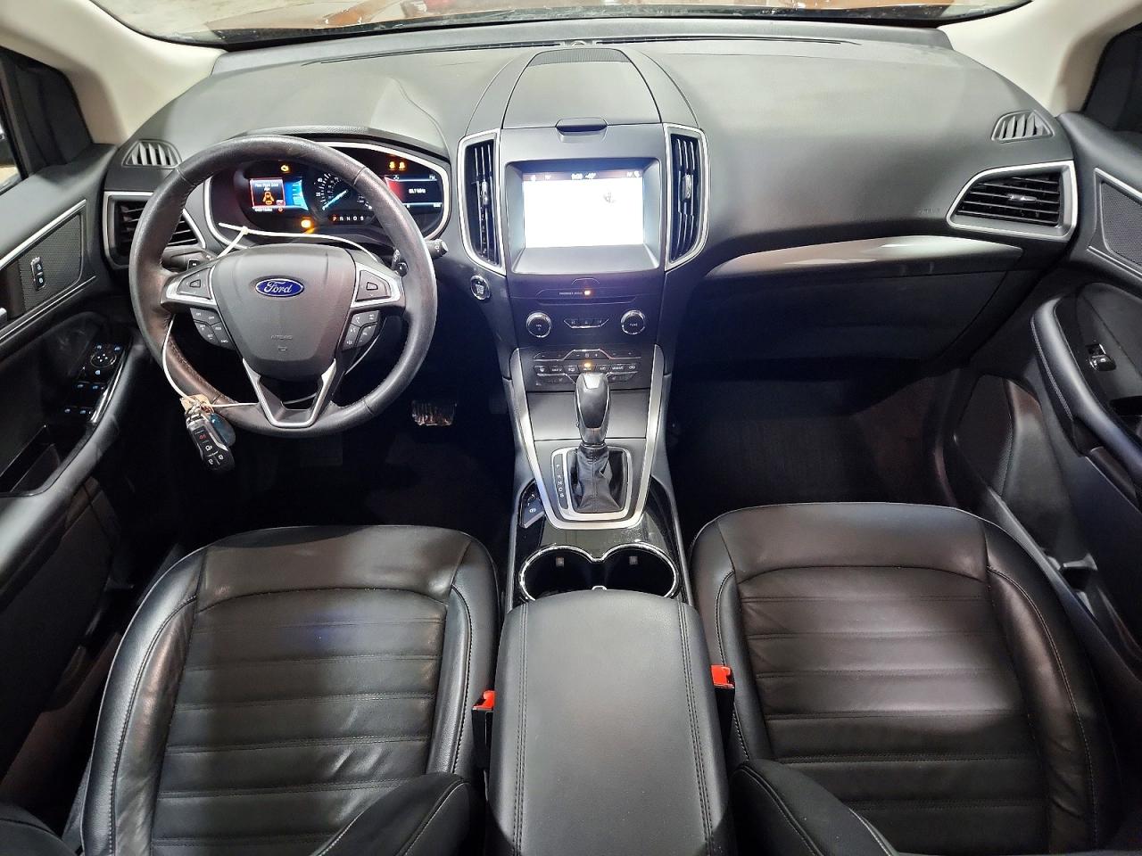 2017 FORD EDGE SEL photo 8