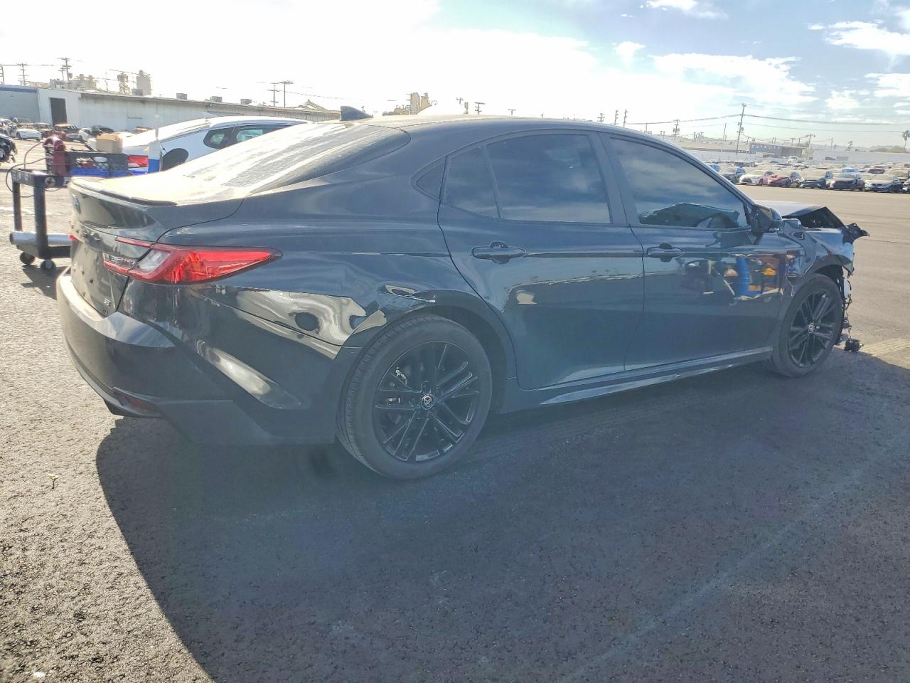 2025 TOYOTA CAMRY XSE photo 3