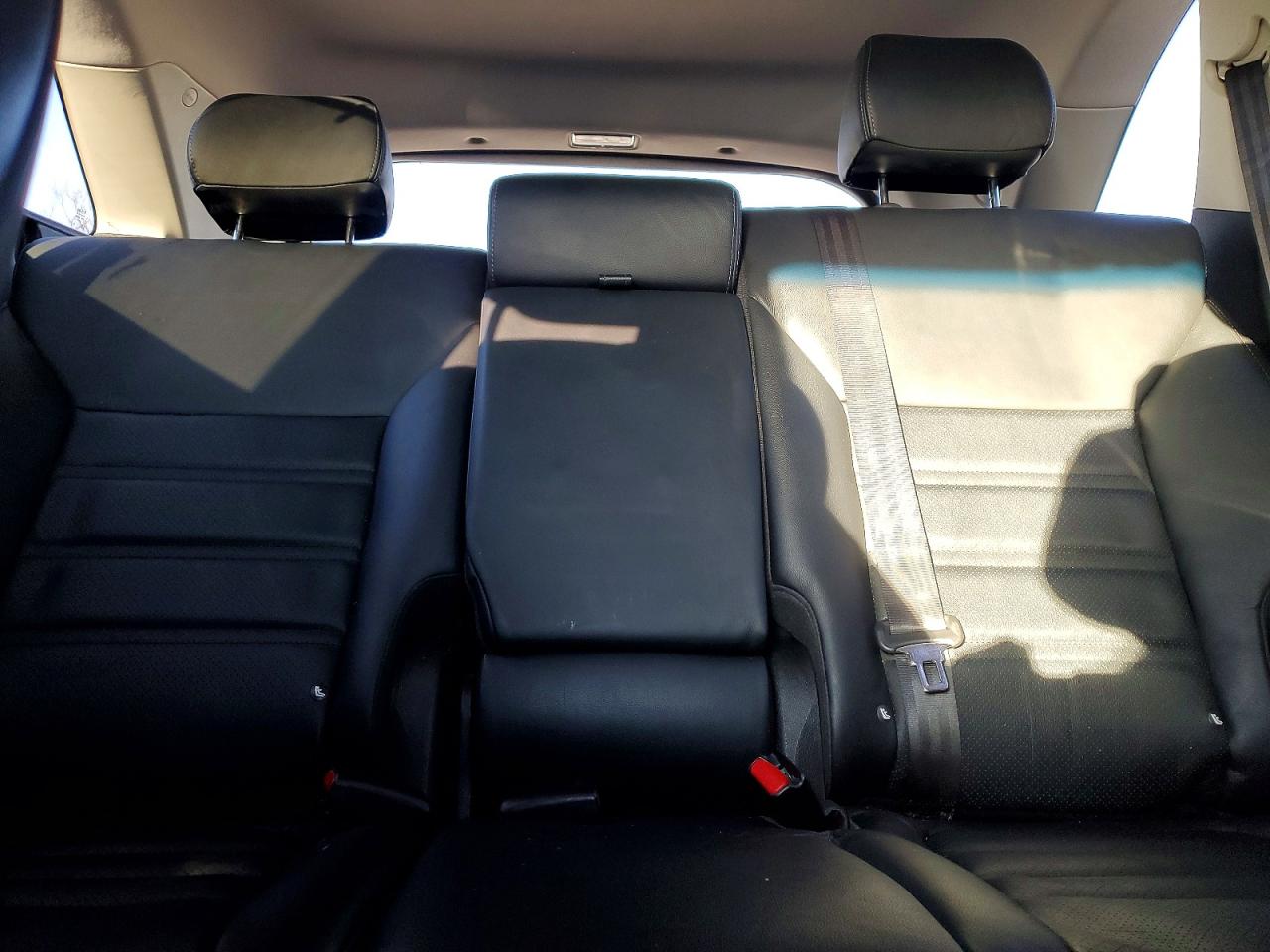 2016 KIA SORENTO EX photo 28