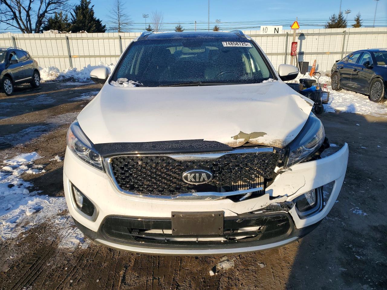 2016 KIA SORENTO EX photo 13