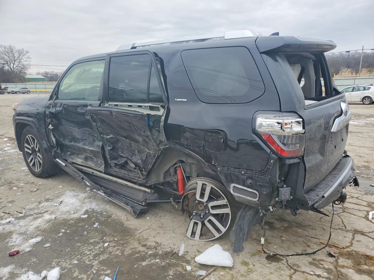 2022 TOYOTA 4RUNNER LIMITED photo 2