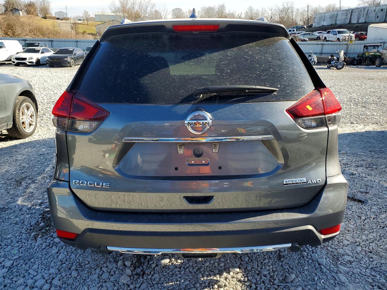 2019 NISSAN ROGUE photo 11