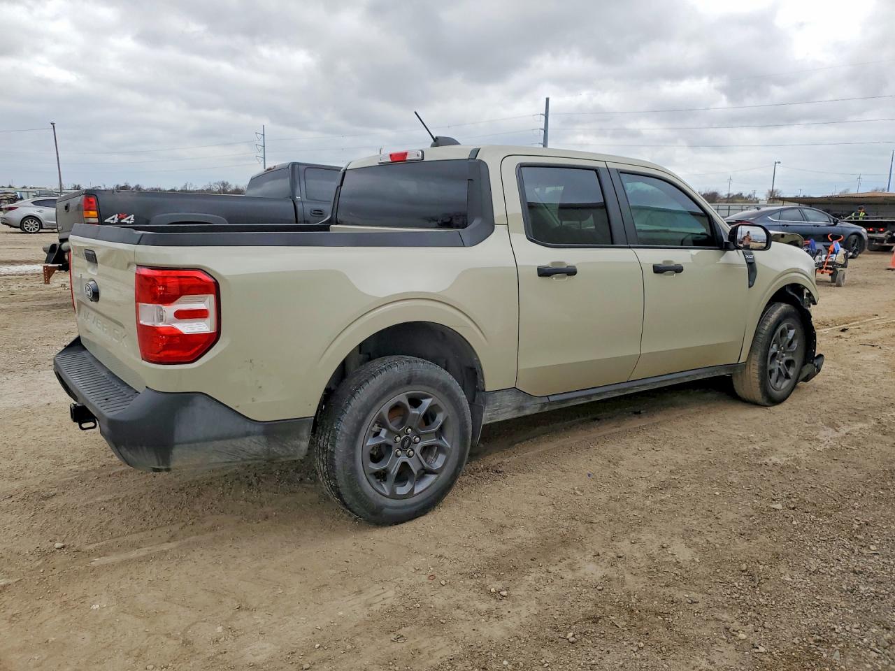 2025 FORD MAVERICK XLT photo 5