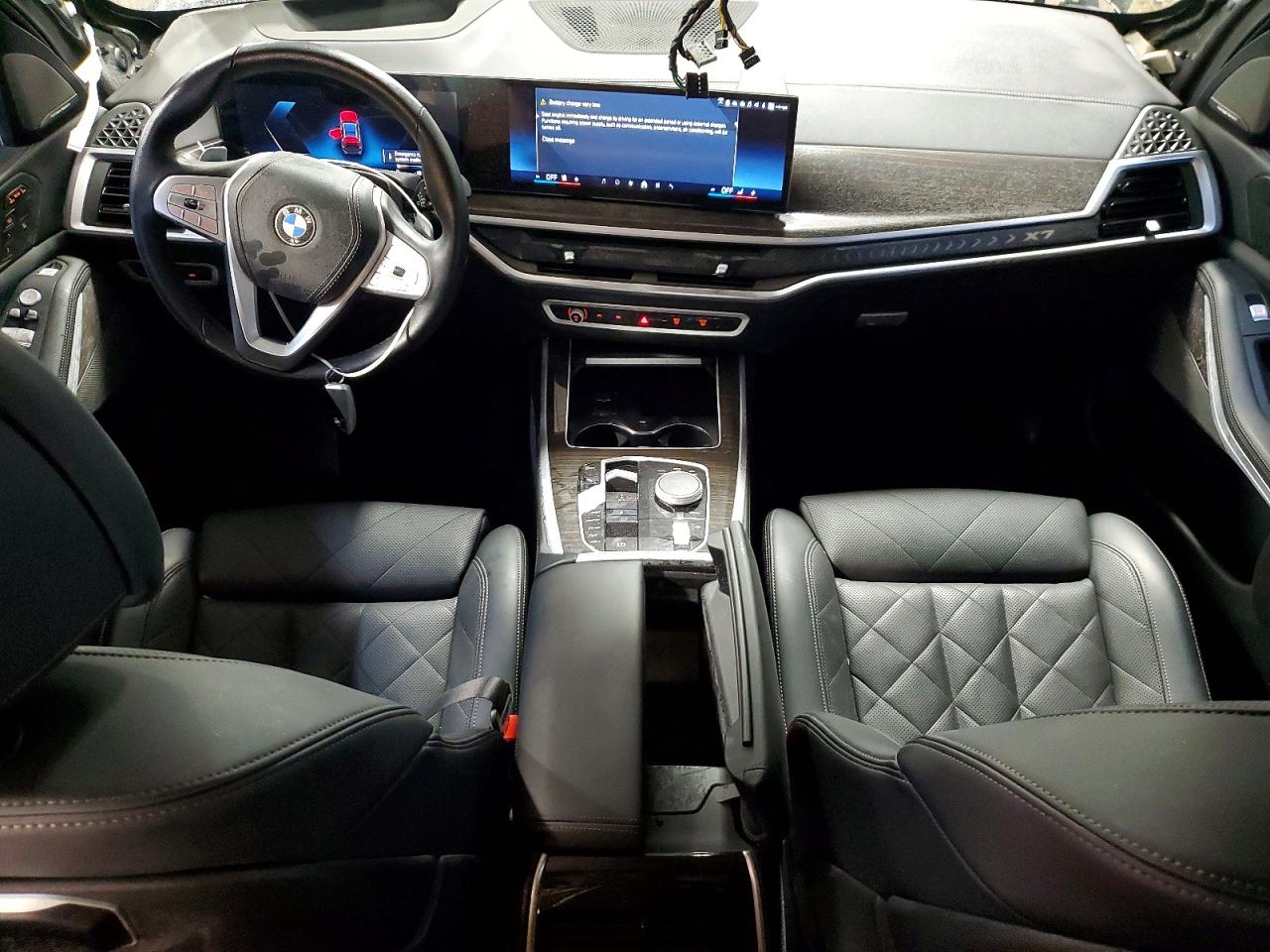 2025 BMW X7 XDRIVE40I photo 15