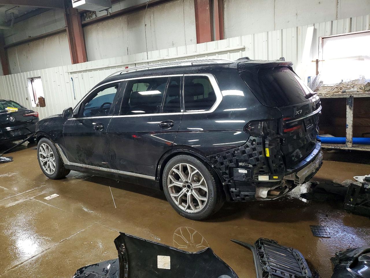 2025 BMW X7 XDRIVE40I photo 3