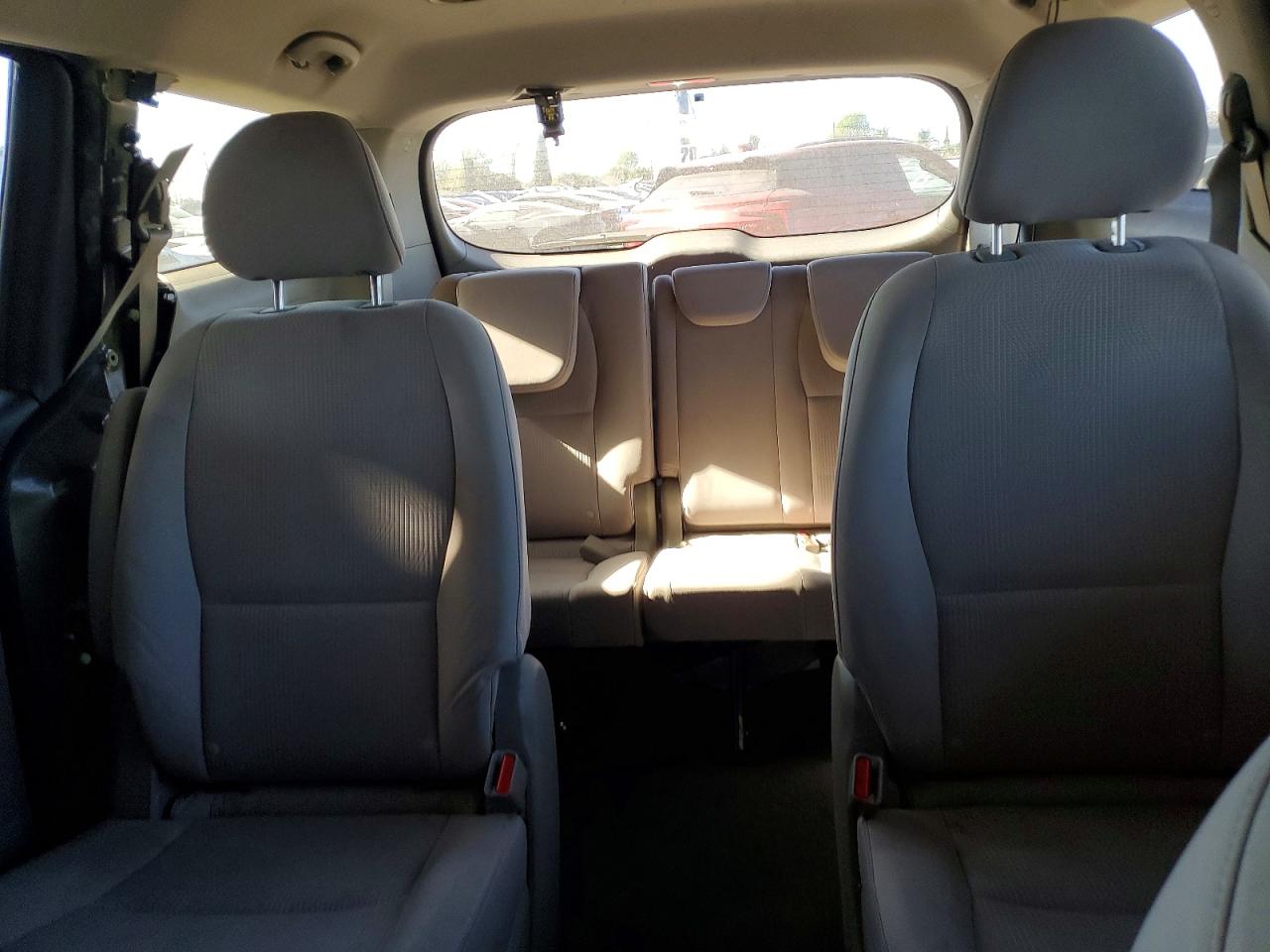 2021 KIA SEDONA LX photo 10