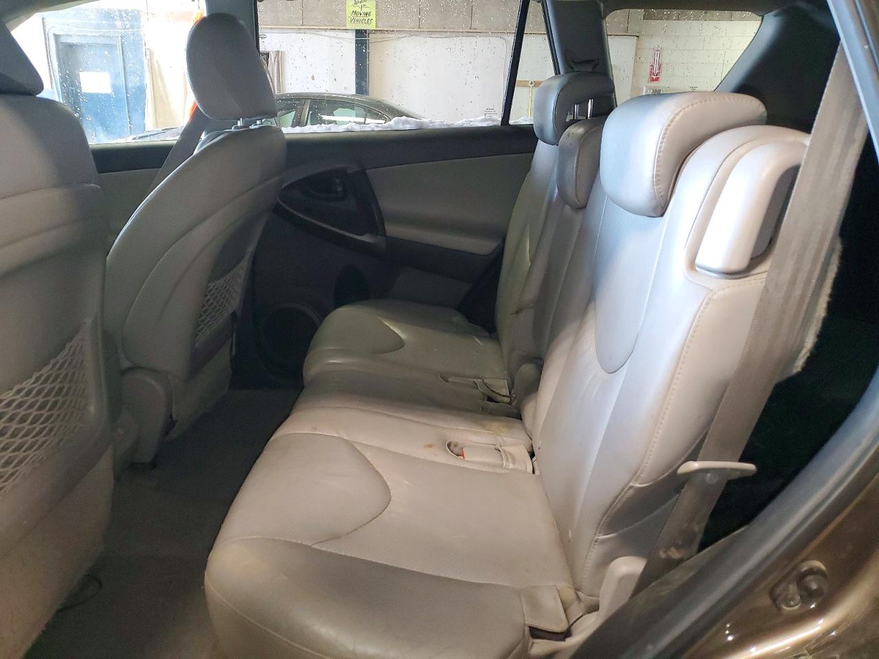 2010 TOYOTA RAV4 LIMITED photo 21