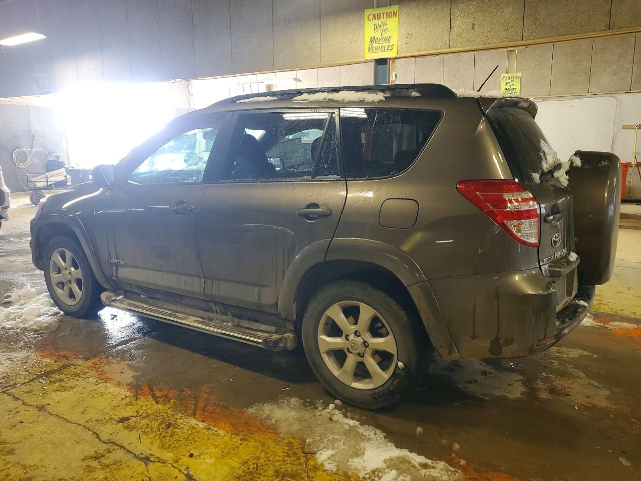 2010 TOYOTA RAV4 LIMITED photo 3