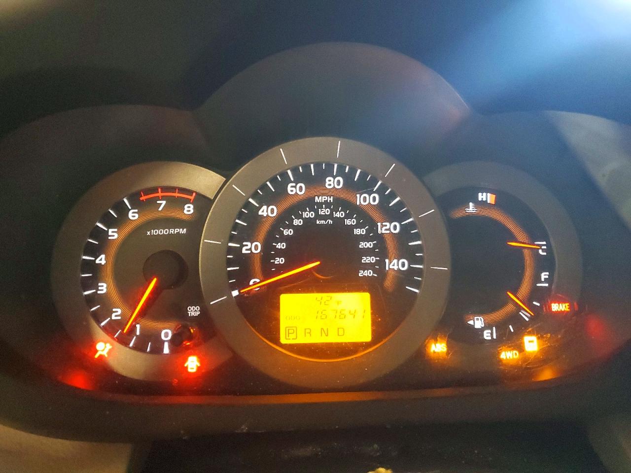 2010 TOYOTA RAV4 LIMITED photo 17