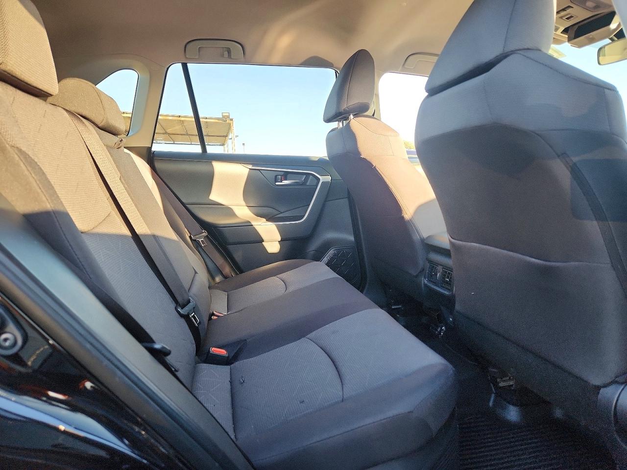 2025 TOYOTA RAV4 photo 11