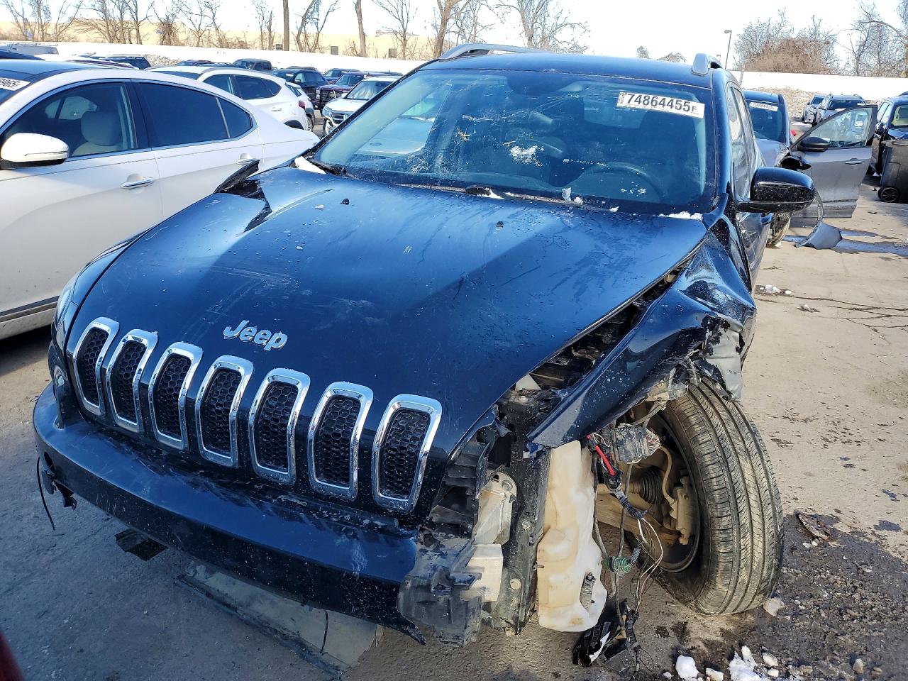 2015 JEEP CHEROKEE LATITUDE photo 9