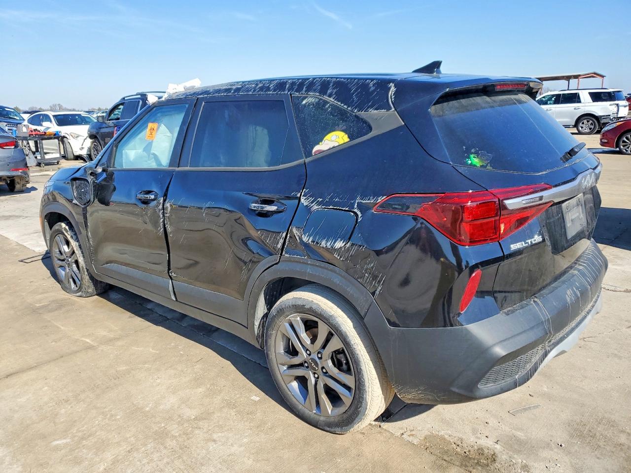2023 KIA SELTOS LX photo 3