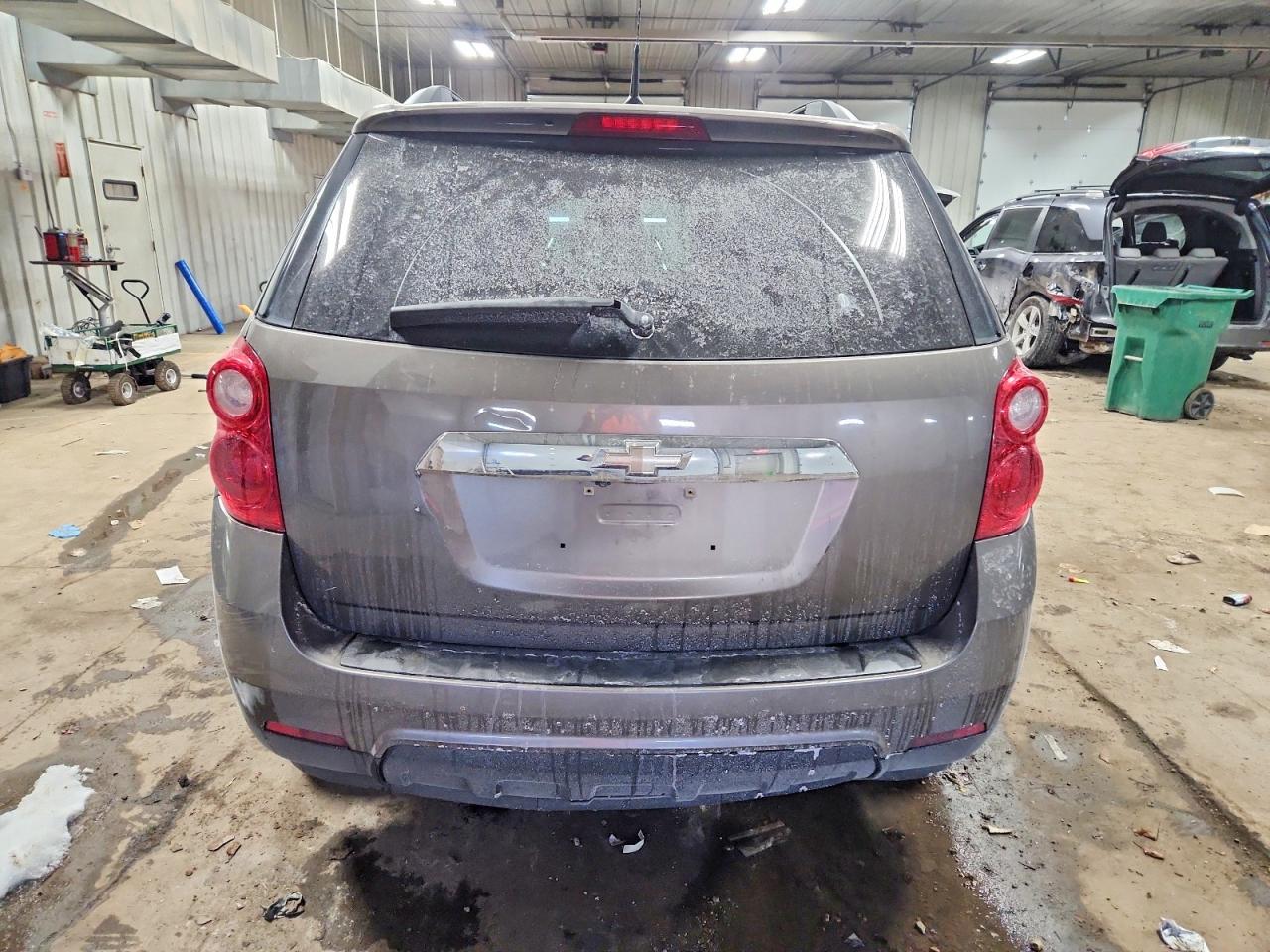 2010 CHEVROLET EQUINOX LT photo 6