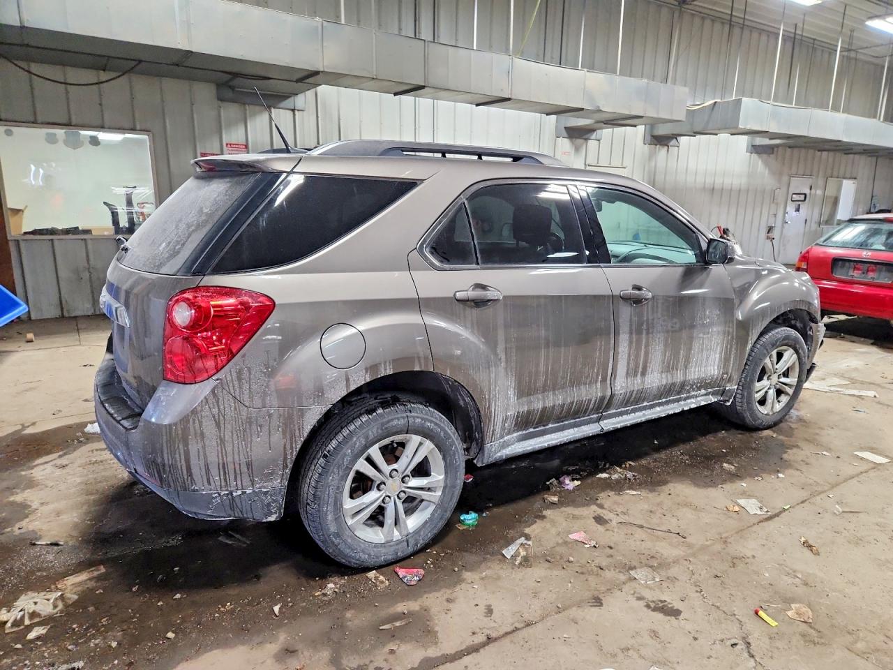 2010 CHEVROLET EQUINOX LT photo 3