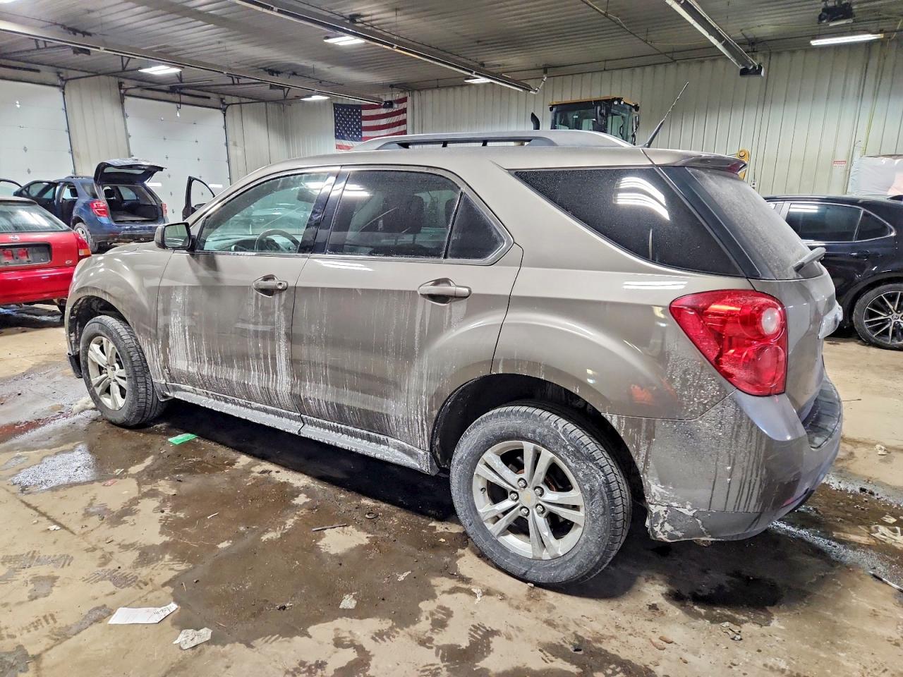 2010 CHEVROLET EQUINOX LT photo 2