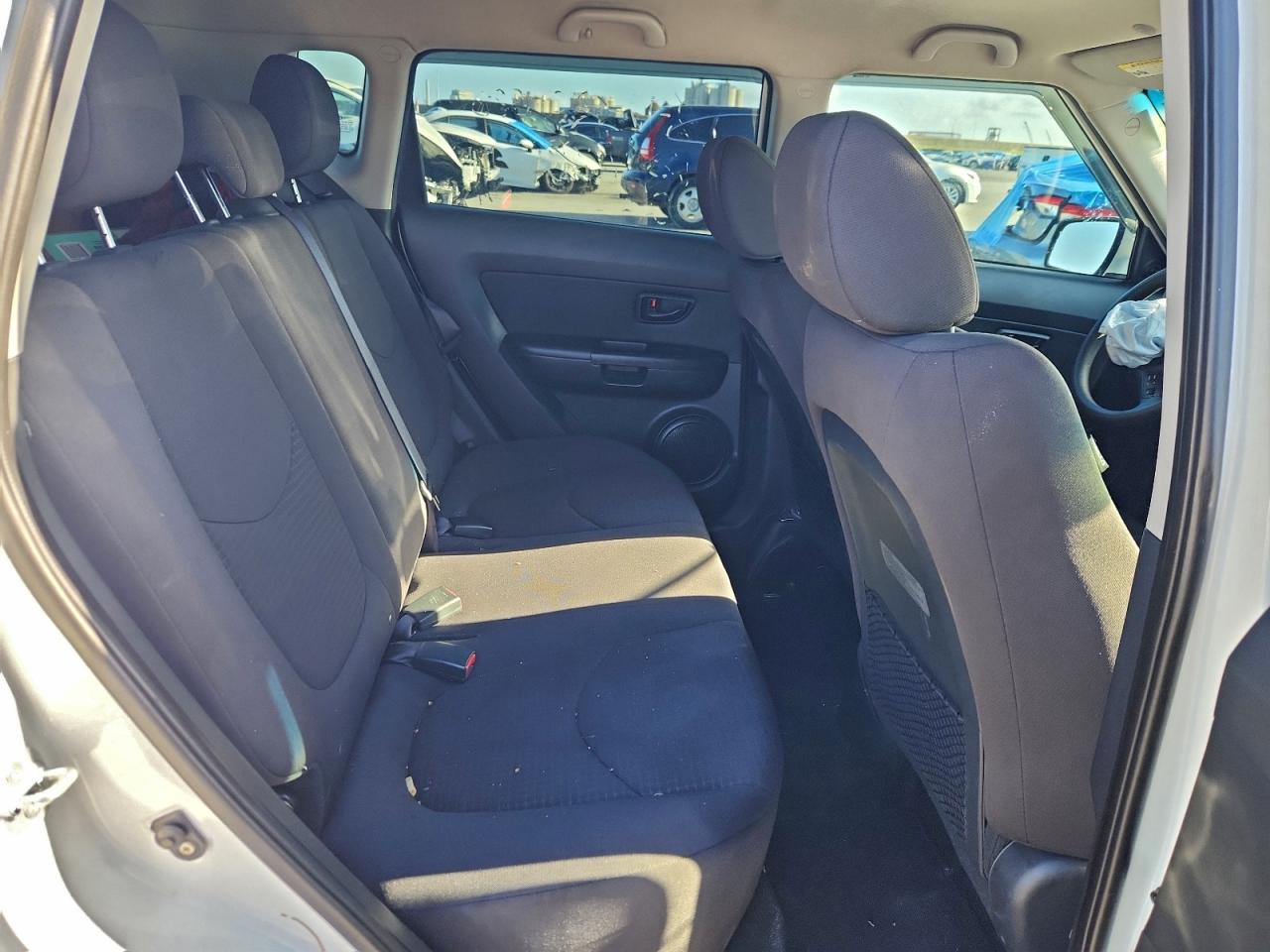 2013 KIA SOUL photo 28