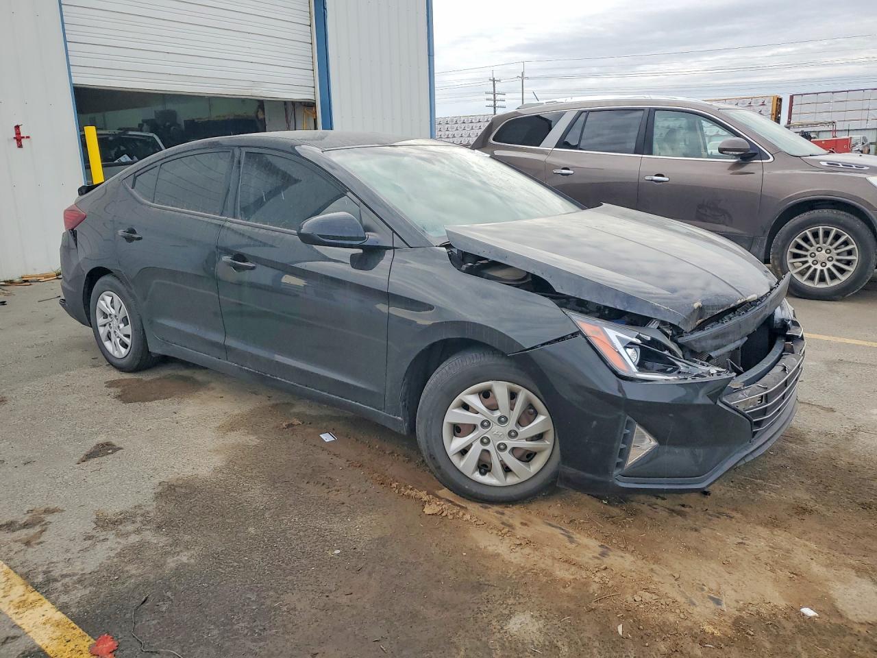 2020 HYUNDAI ELANTRA photo 4