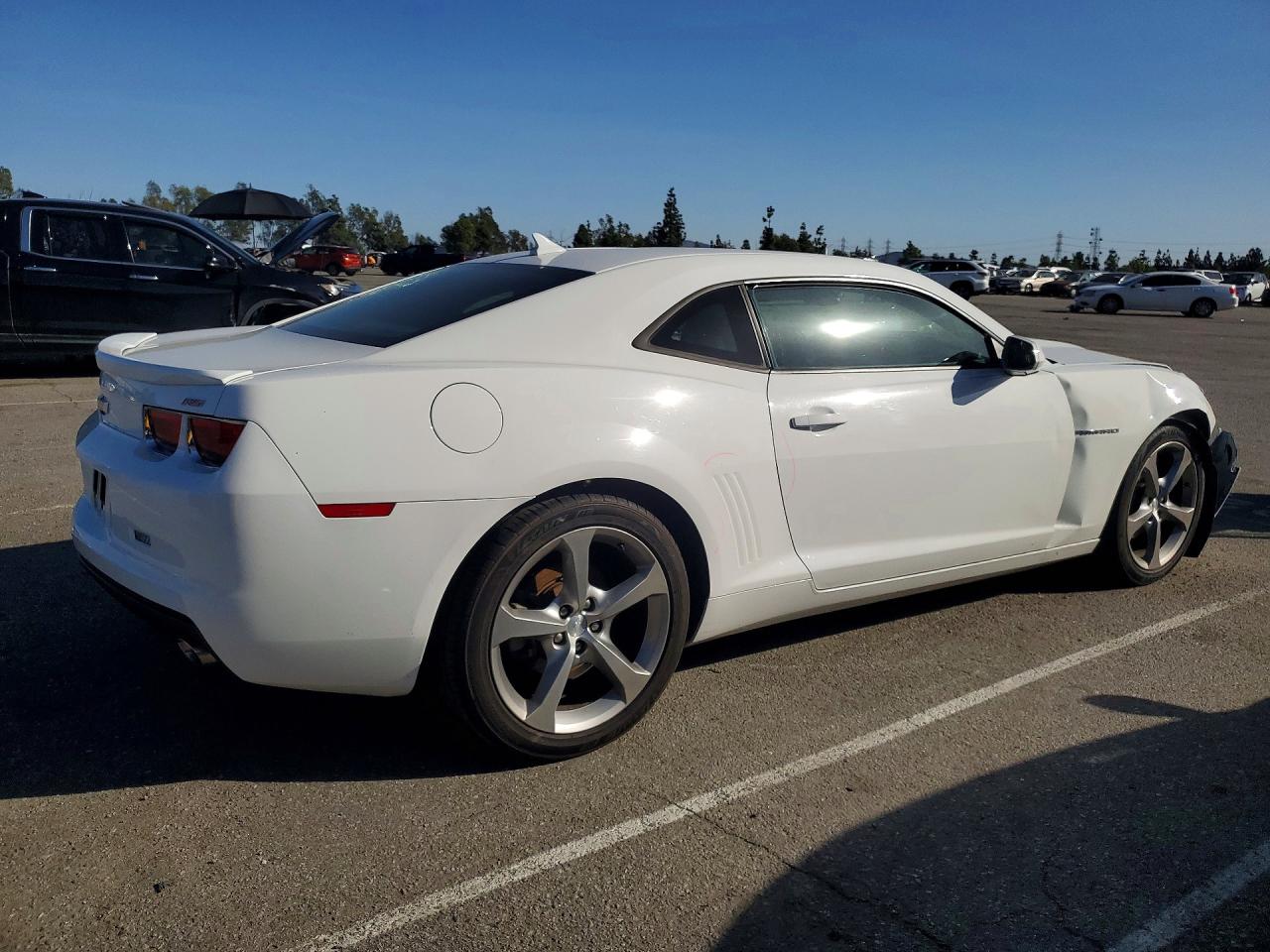 2013 CHEVROLET CAMARO LT photo 5
