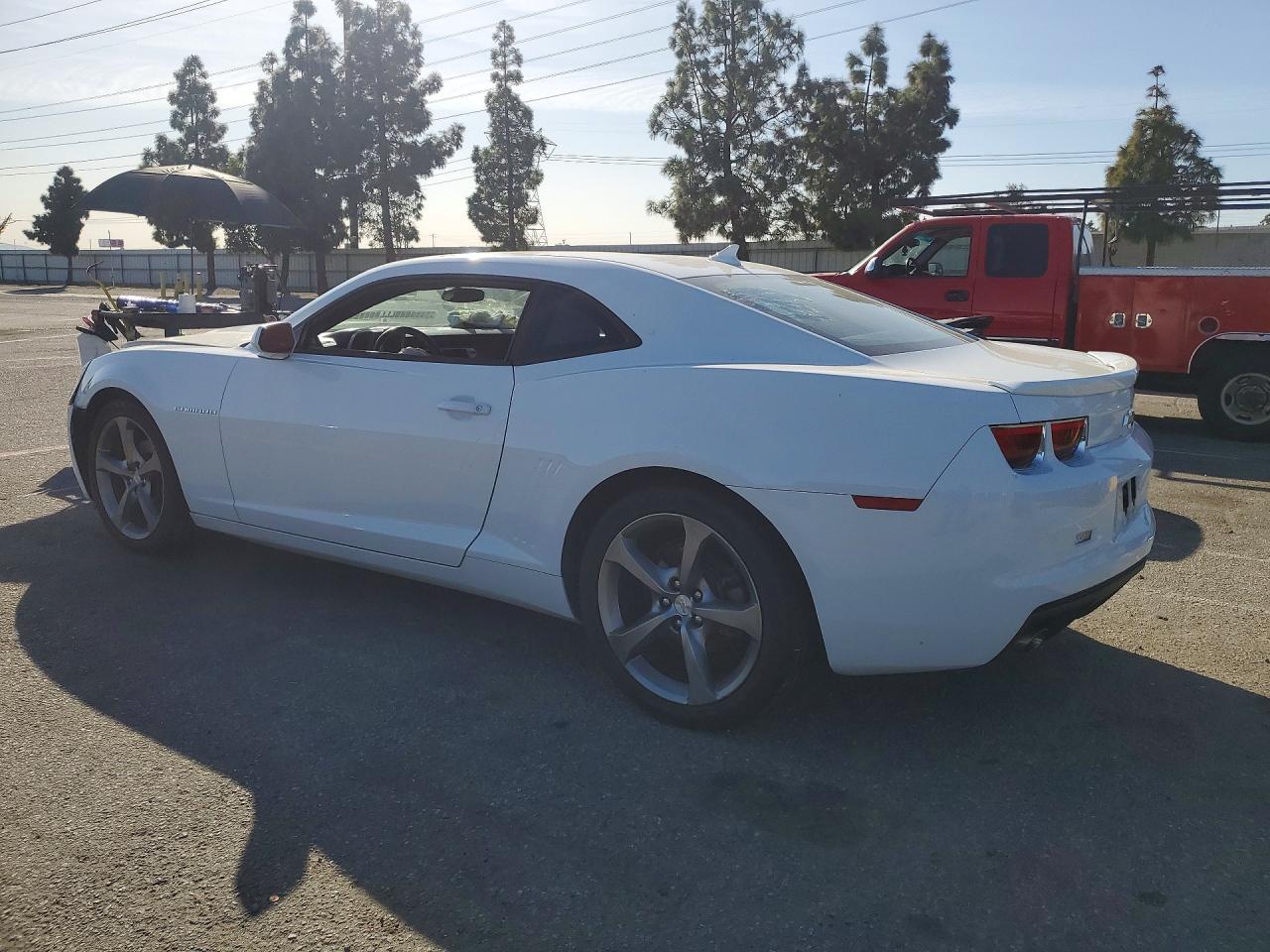 2013 CHEVROLET CAMARO LT photo 3