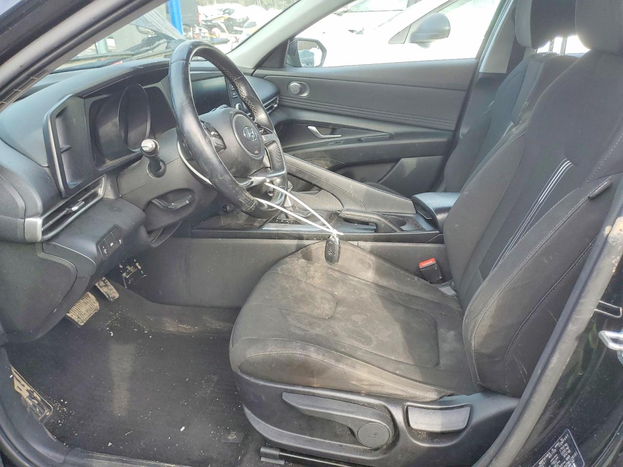 2021 HYUNDAI ELANTRA SEL photo 19