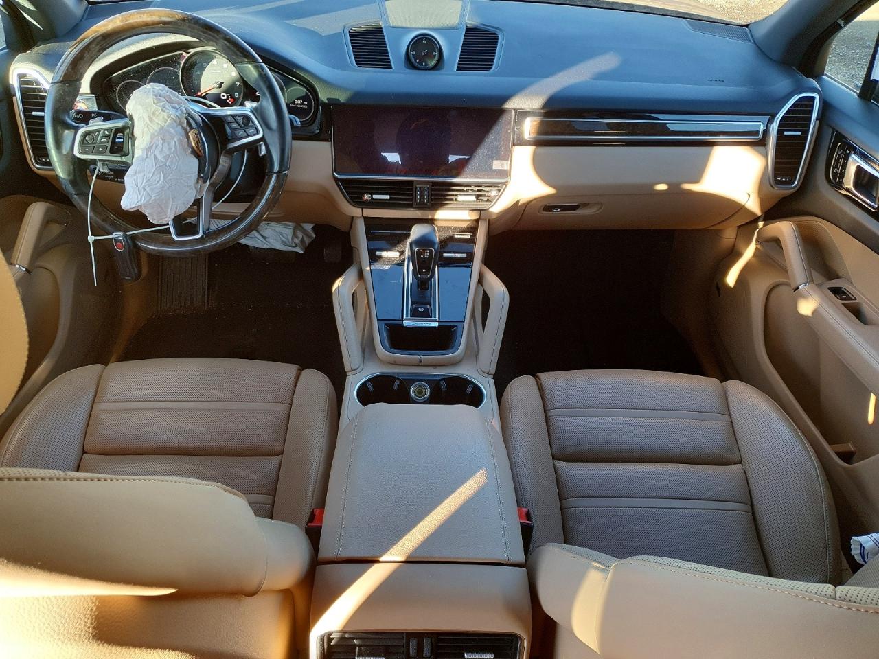 2020 PORSCHE CAYENNE photo 22