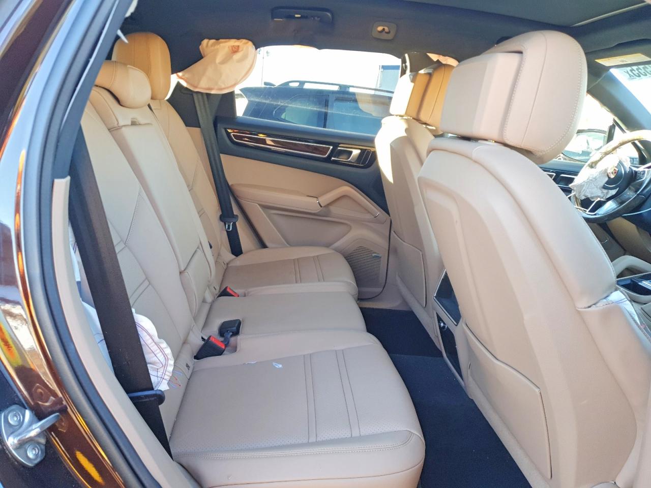 2020 PORSCHE CAYENNE photo 28