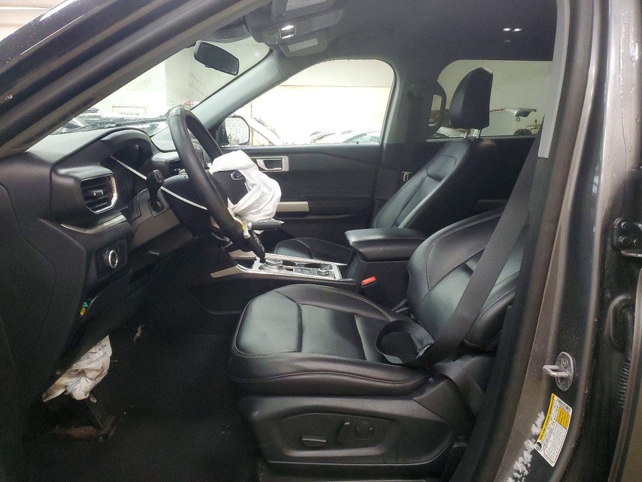 2024 FORD EXPLORER XLT photo 13