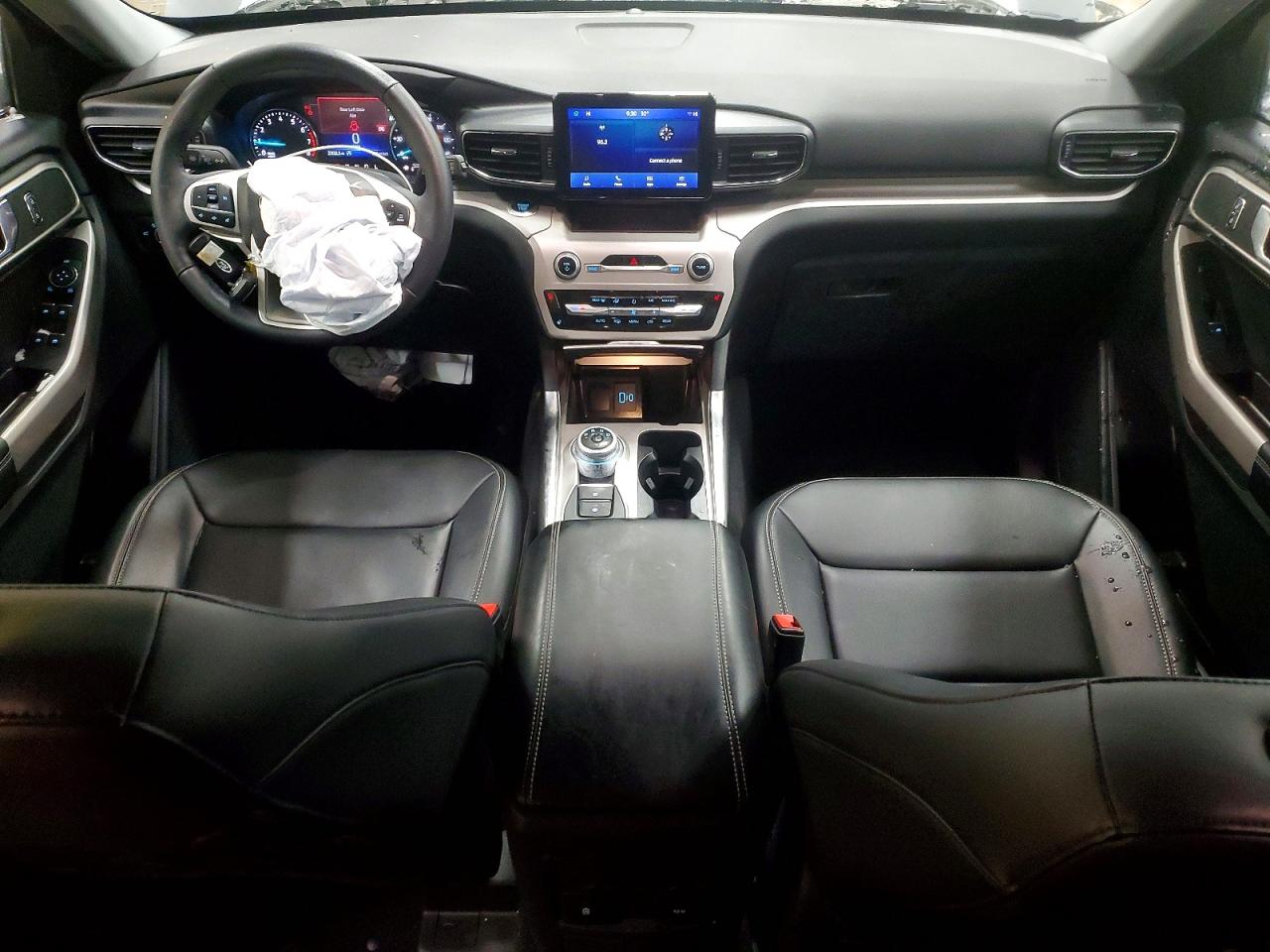 2024 FORD EXPLORER XLT photo 15