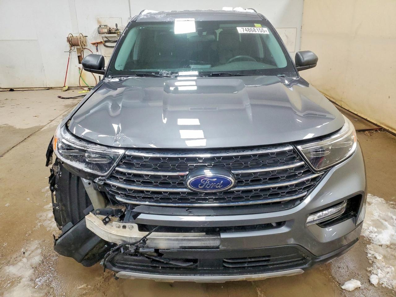 2024 FORD EXPLORER XLT photo 9