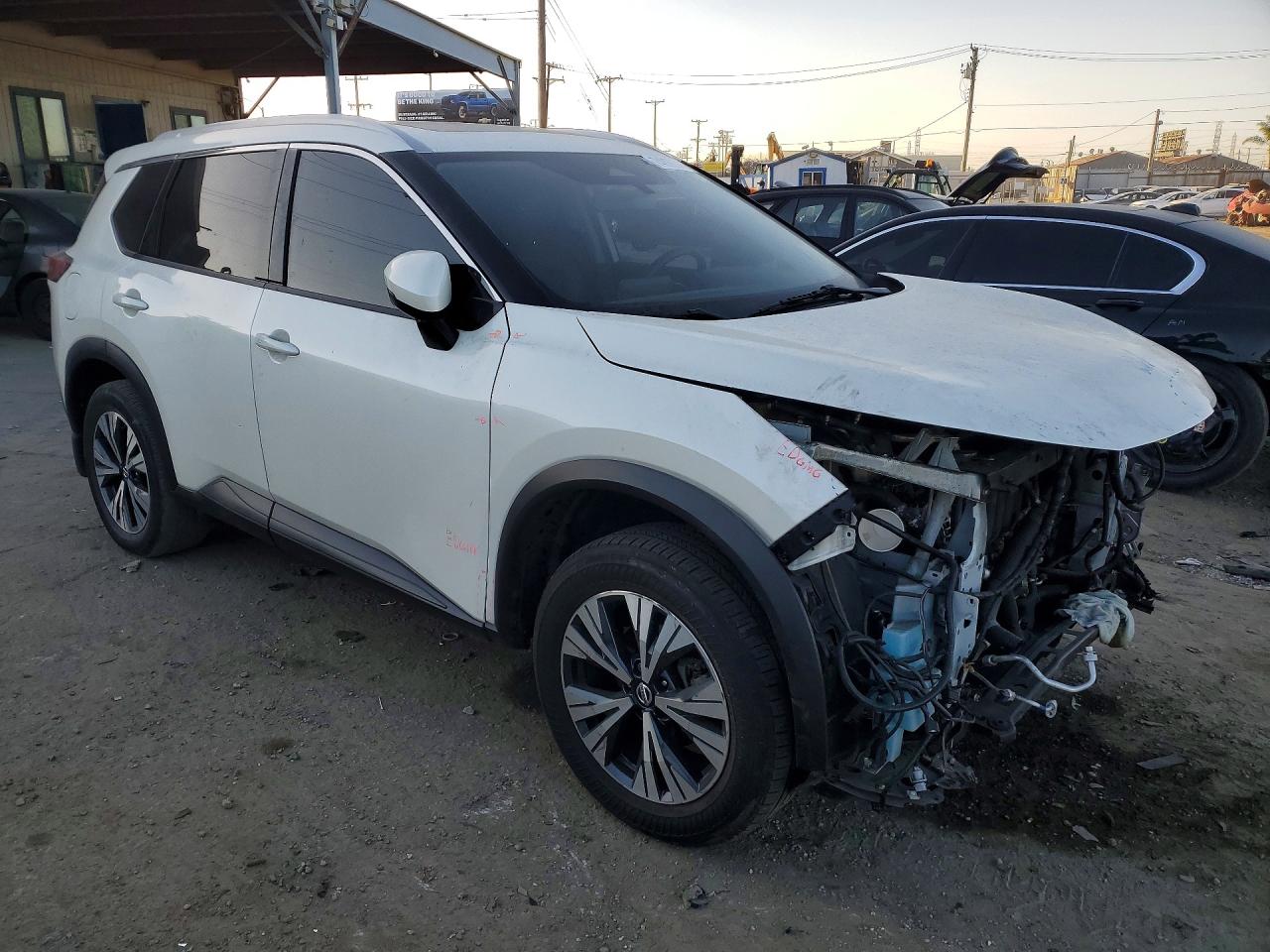 2021 NISSAN ROGUE SV photo 10