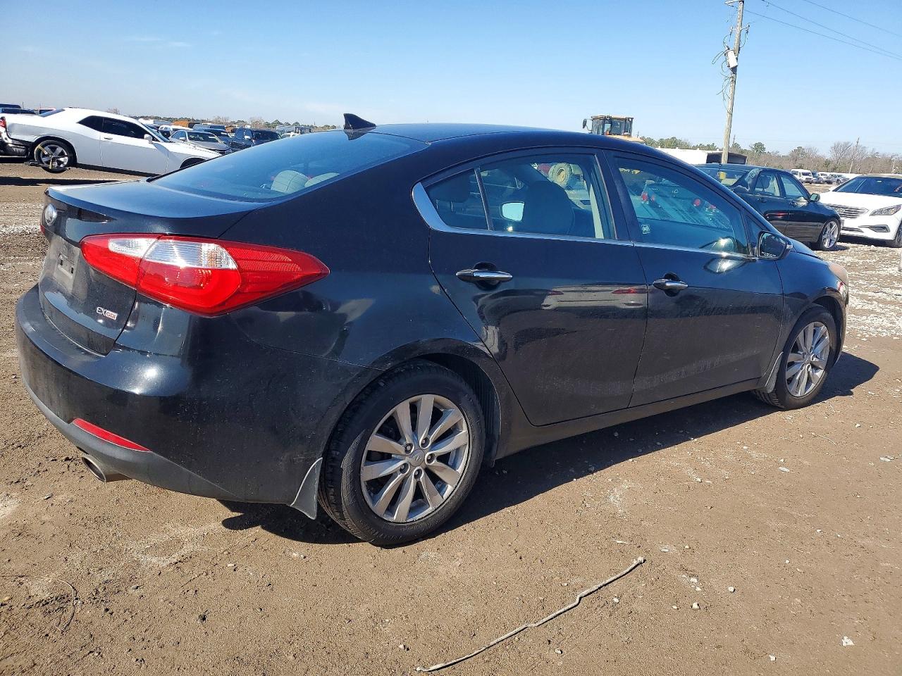 2014 KIA FORTE EX photo 3