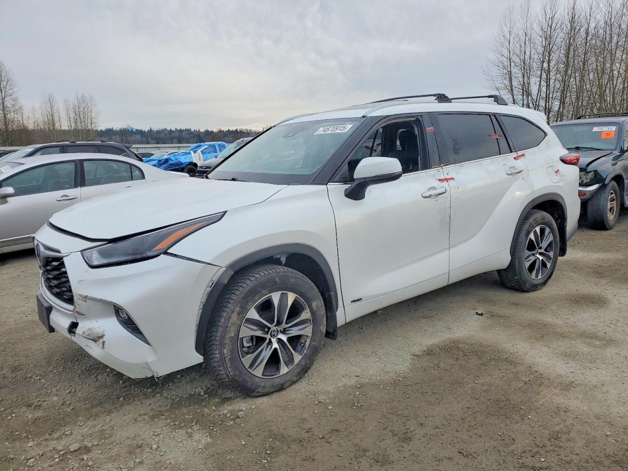 2022 TOYOTA HIGHLANDER HYBRID