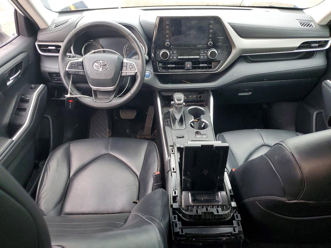 2022 TOYOTA HIGHLANDER HYBRID XLE photo 15