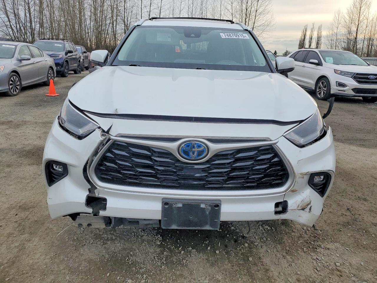 2022 TOYOTA HIGHLANDER HYBRID XLE photo 9