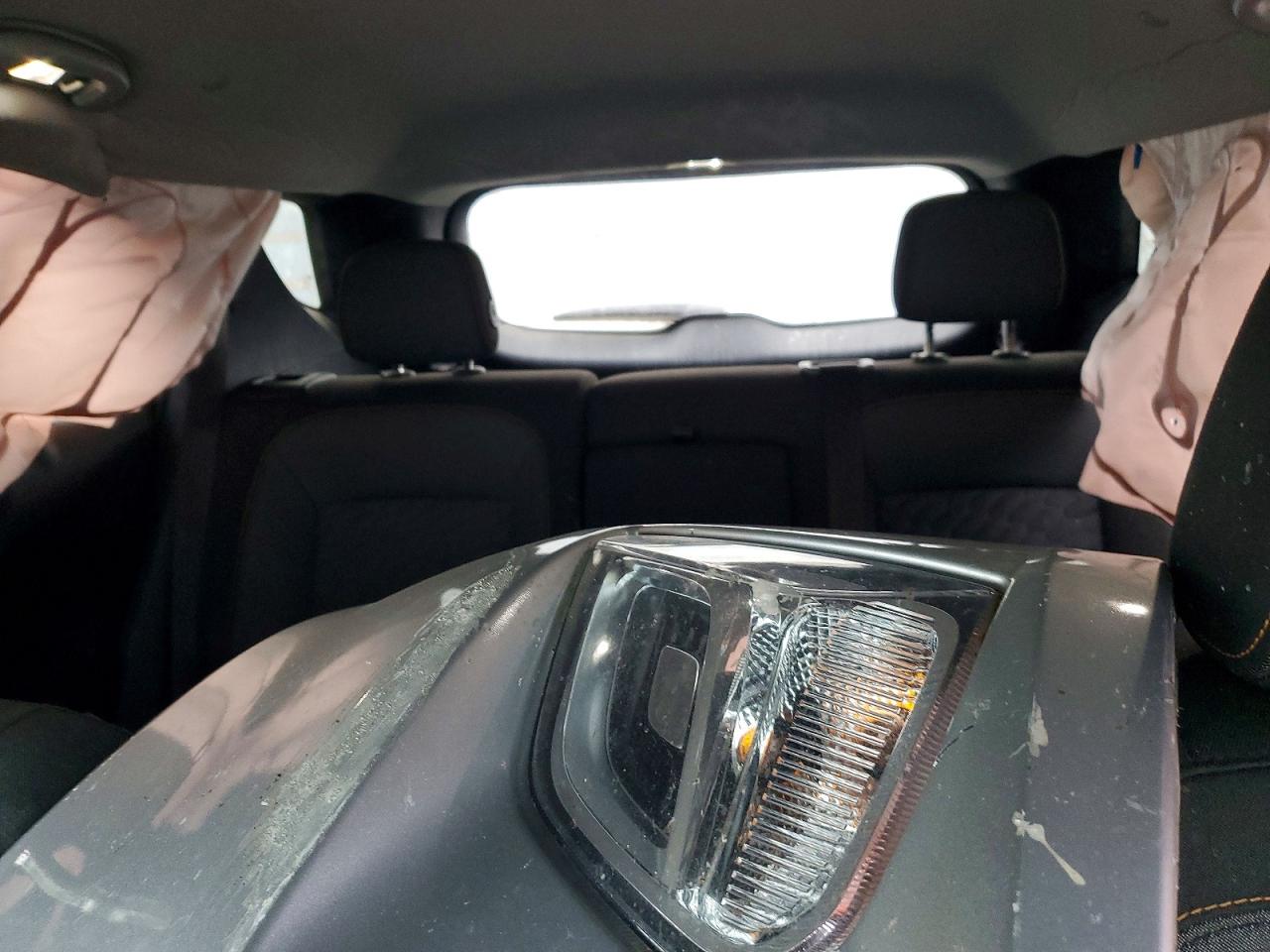 2020 CHEVROLET EQUINOX LT photo 19