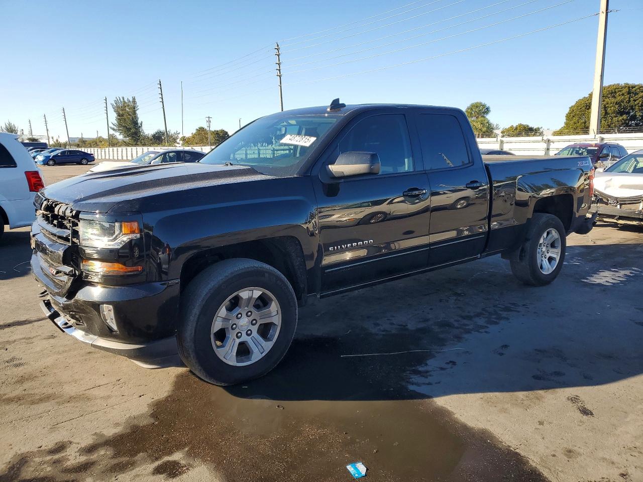 2017 CHEVROLET SILVERADO